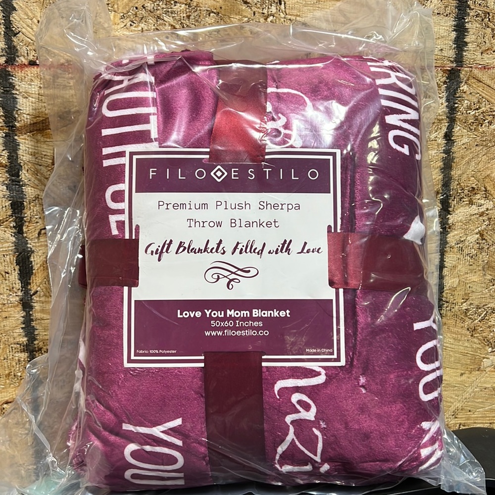 New - Gift for Mom from Daughter or Son, Love You Mom (Ruby Pink, Sherpa)